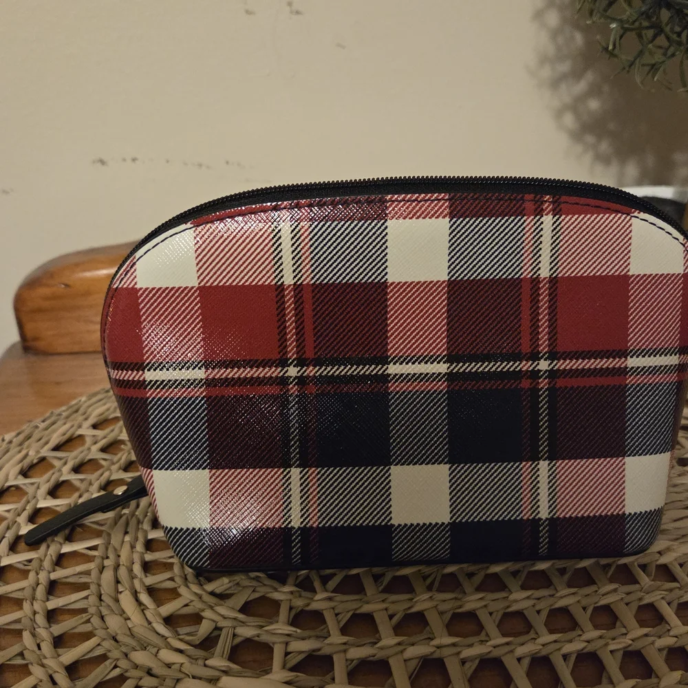 Kate Spade Black and Gray Cosmetic Bag with Silvery Lining Preloved - Picture 3 of 8